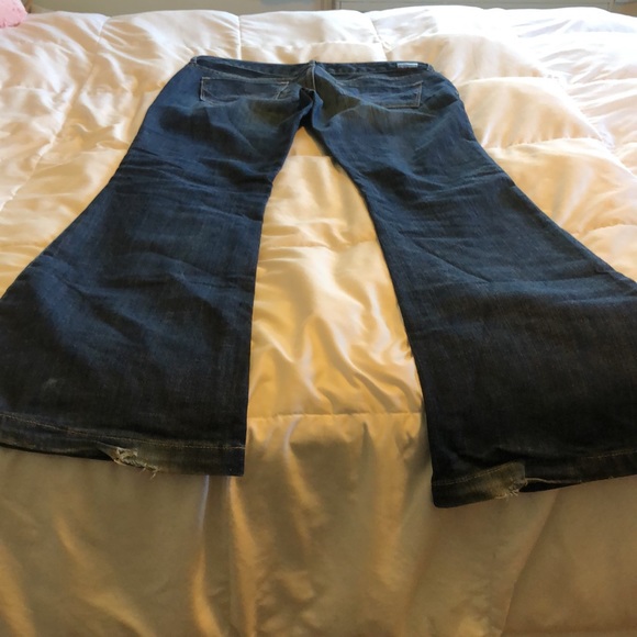 Fit and Flare Jeans - Picture 3 of 5